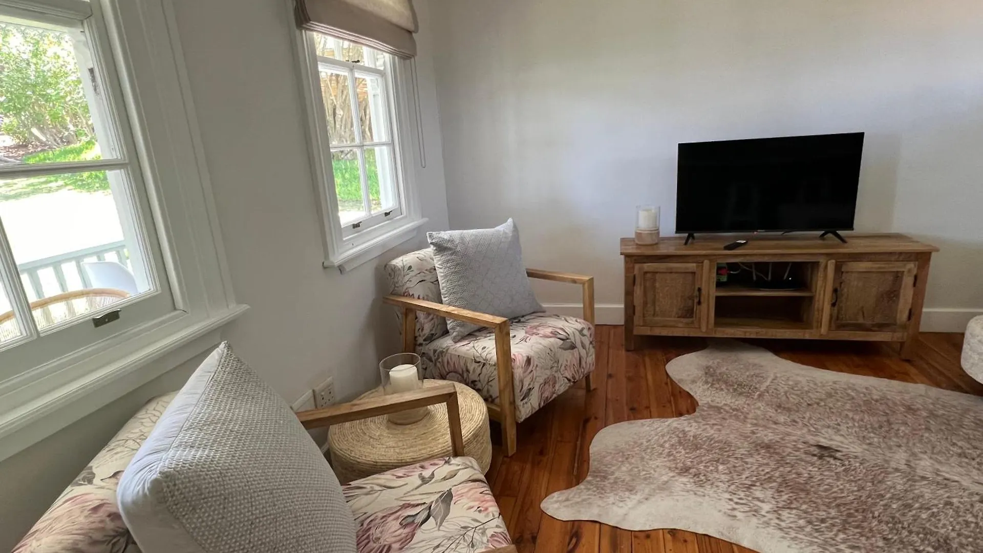 Charming One Bed With Vineyard & Mountain Views Villa Cape Town 0*,  South Africa