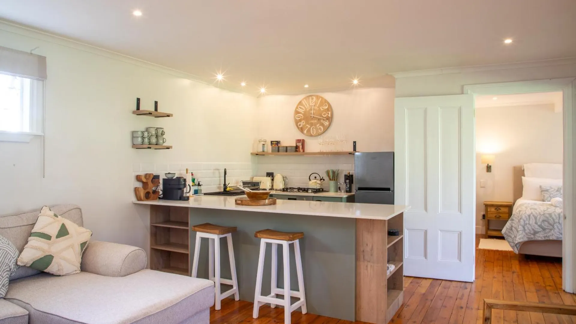 Charming One Bed With Vineyard & Mountain Views Villa Cape Town Holiday home